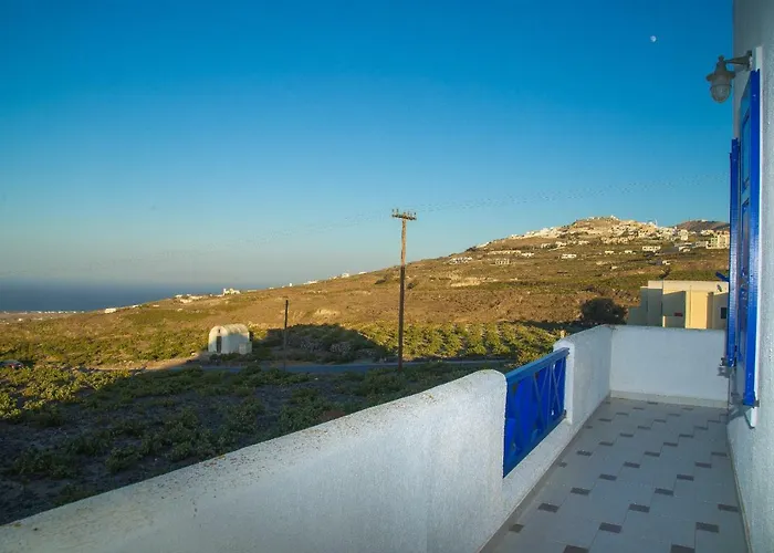 Eva With Panoramic View Apartment