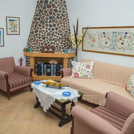 Apartment Eva With Panoramic View Pyrgos Kallistis